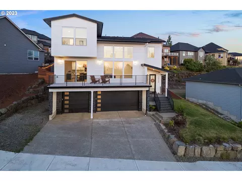 1023 N Heron Dr, Ridgefield, WA 98642