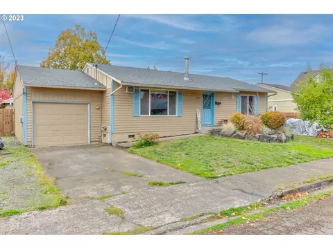 701 S Pacific St, Newberg, OR 97132