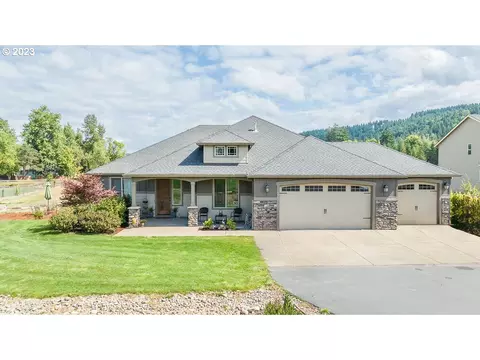 13947 S Lucia Ln, Mulino, OR 97042