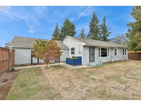 1751 SE 162nd Ave, Portland, OR 97233