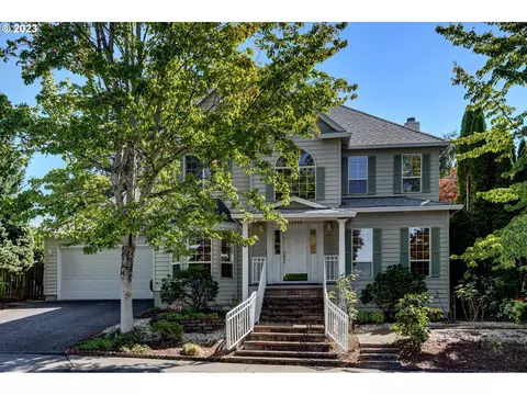 16890 NW Waterford Way, Portland, OR 97229