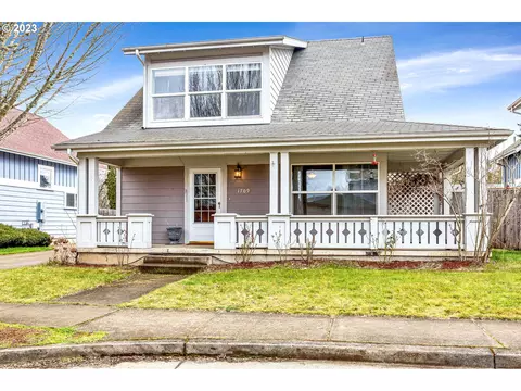 1709 Fairhaven Dr, Springfield, OR 97477