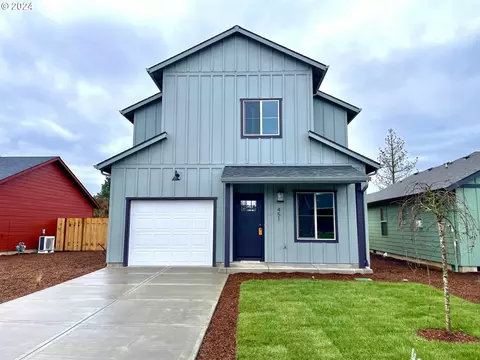 451 SW Rose Ave, Dallas, OR 97338