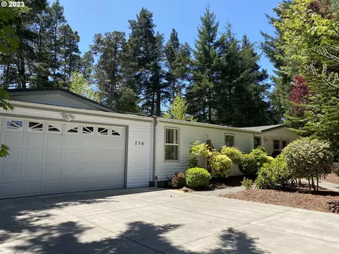 236 Munsel Creek Loop, Florence, OR 97439
