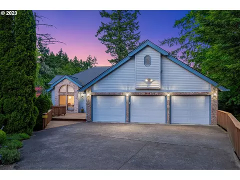 1656 NW 118th Ct, Portland, OR 97229