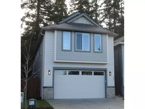 7025 S 13th St, Ridgefield, WA 98642