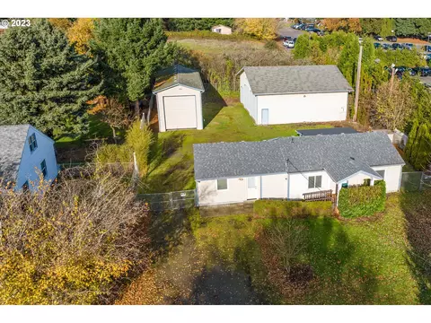 6404 NE 38th St, Vancouver, WA 98661