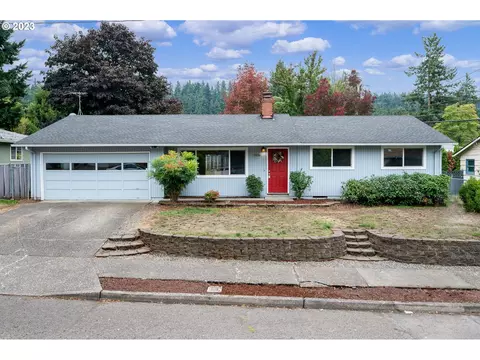 14936 SE Rhine Ct, Portland, OR 97236