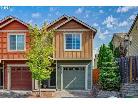 17373 SW Eirwen St, Beaverton, OR 97003