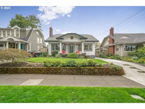 2545 NE 25th Ave, Portland, OR 97212