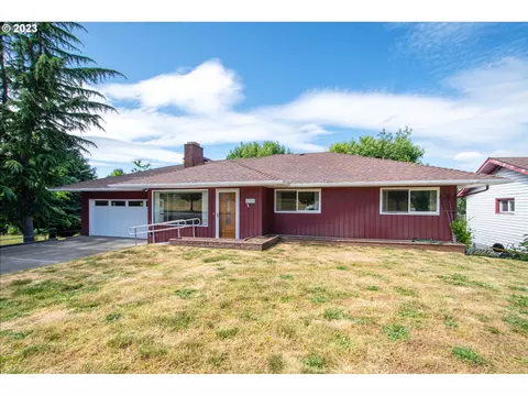 708 NW 53rd St, Vancouver, WA 98663