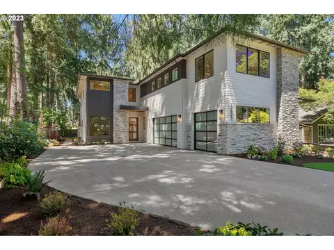 17663 Hill Way, Lake Oswego, OR 97035