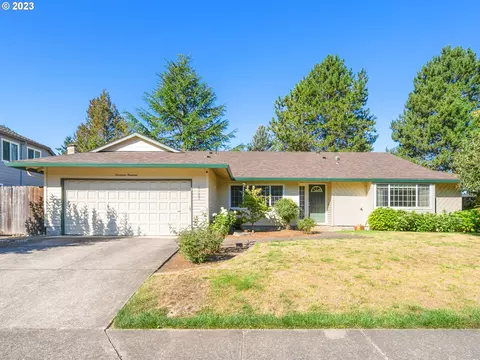 17000 NW Meadow Grass Dr, Beaverton, OR 97006
