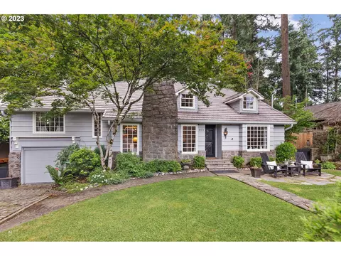 611 Ridgeway Rd, Lake Oswego, OR 97034