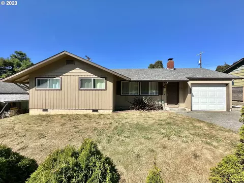 1790 Ocean Blvd, Coos Bay, OR 97420