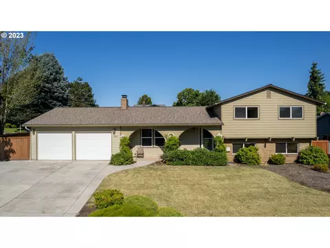 10411 NW 19th Ave, Vancouver, WA 98685
