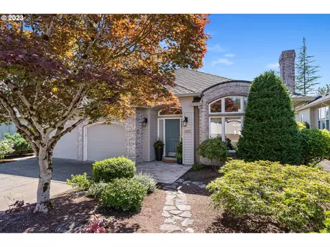 16187 NW Canterwood Way, Portland, OR 97229