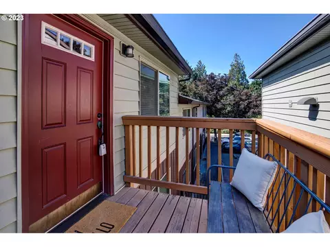 6910 N Philadelphia Ave, Portland, OR 97203