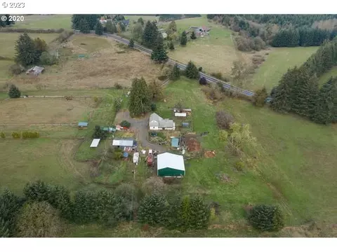 21798 S Lower Highland Rd, Beavercreek, OR 97004