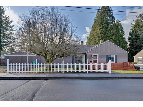 610 SE 5th St, Gresham, OR 97080