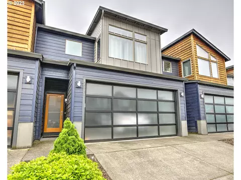 12325 NE 116th St, Vancouver, WA 98682
