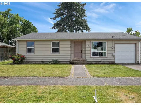 570 E St, Lebanon, OR 97355