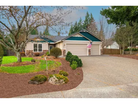 941 NW Angel Heights Rd, Stevenson, WA 98648