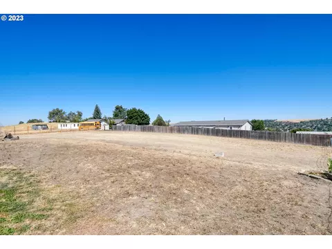 Sw 6th St, Pendleton, OR 97801