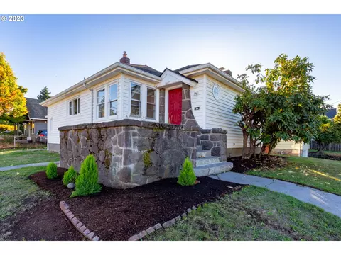 5437 NE 40th Ave, Portland, OR 97211