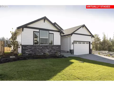 701 NE Pinebreak, Estacada, OR 97023