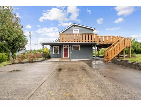 93061 Country Rd, Astoria, OR 97103