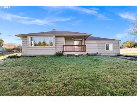 35274 Lyngstad Heights Ln, Astoria, OR 97103