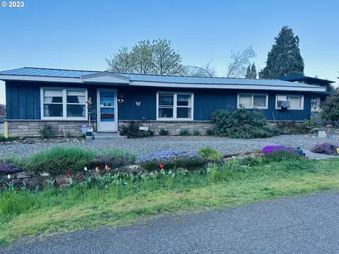 749 NE Tohomish St, White Salmon, WA 98672