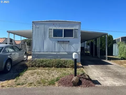 2845 Surf Ct, Salem, OR 97305