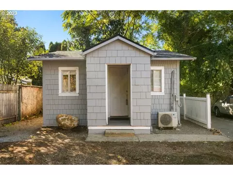 12940 SE River Rd, Milwaukie, OR 97222