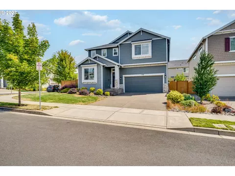 178 NE 58th Ave, Hillsboro, OR 97124