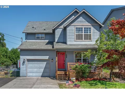 364 S 14th St, Saint Helens, OR 97051