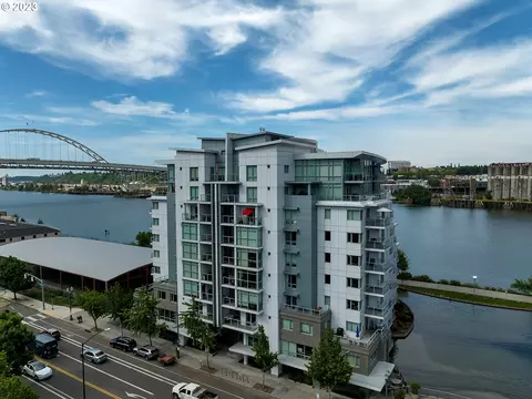 1310 NW Naito Pkwy #605A, Portland, OR 97209