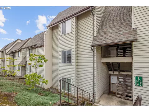 200 SW Florence Ave #I-11, Gresham, OR 97080