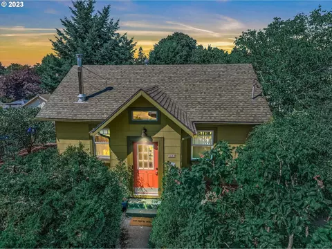 5059 SE Bybee Blvd, Portland, OR 97206