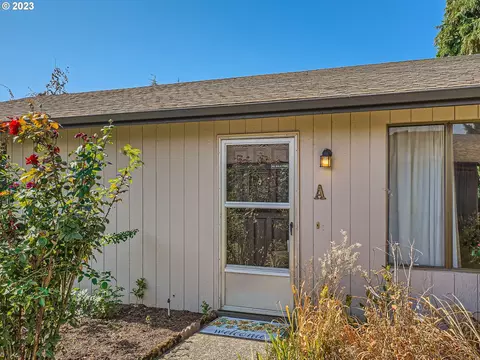 3510 NE 45th St #A, Vancouver, WA 98661