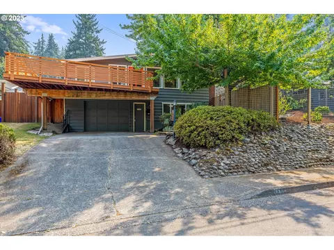 1850 W 24th Ave, Eugene, OR 97405