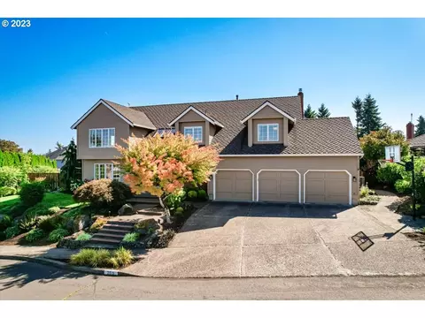 2015 Conestoga Ln, West Linn, OR 97068