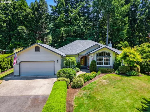 41620 Madrone St, Springfield, OR 97478