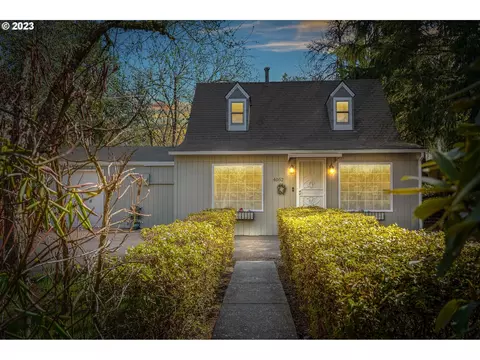 4052 SW Huber St, Portland, OR 97219