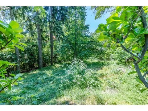 Parkside Dr., Eugene, OR 97403