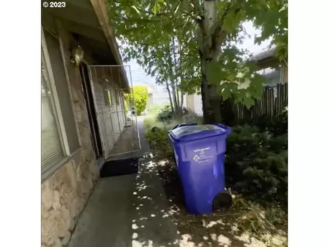 1301 NE 183rd Ave, Portland, OR 97230