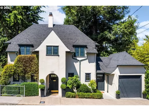 1783 SW Montgomery Dr, Portland, OR 97201