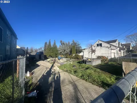 2903 N Russet St, Portland, OR 97217