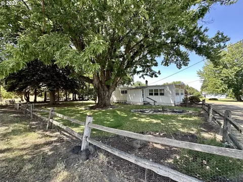 82428 Rosebrooke Rd, Milton Freewater, OR 97862